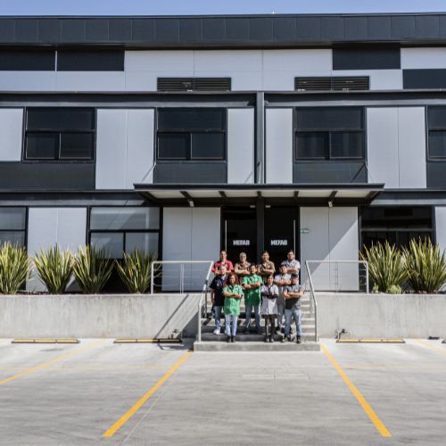 Las nuevas instalaciones -de 5,400 m²-están ubicadas en el parque industrial Pinar Empresarial.