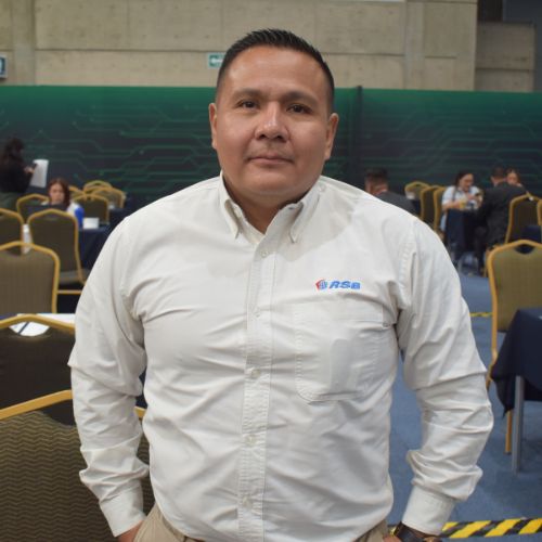 Francisco Domingo Zavala, gerente de compras en RSB Transmissions de México.