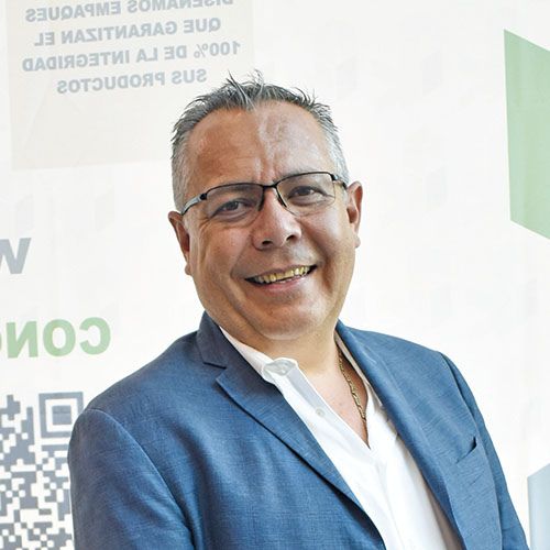 Renato Villaseñor, director de Galnik, planta Querétaro.